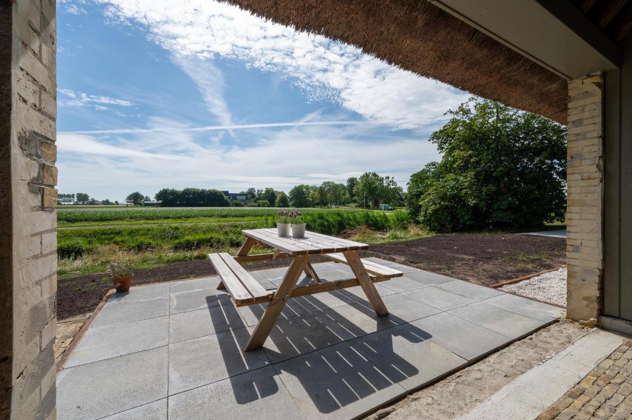 Appartement De Dageraad In Monumentale Boerderij Kimswerd Екстериор снимка